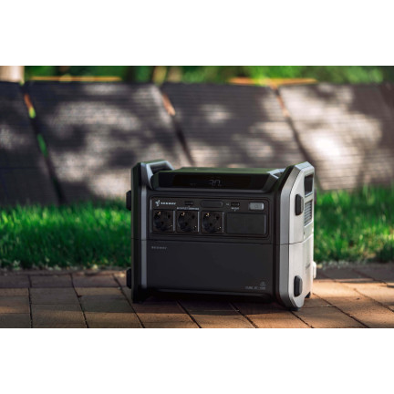 Портативна електростанція Segway CUBE 1000, 2584 Вт заг (R-Drive 4400 Вт), 1024 Вт/год, IPX3, BT, розширення ємності, швидка зарядка